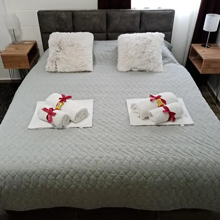 Pahuljica Apartament Apatin