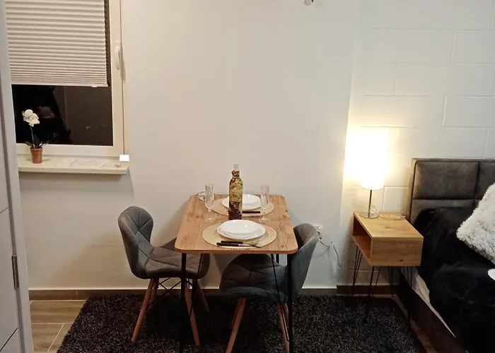 شقة Pahuljica اباتين